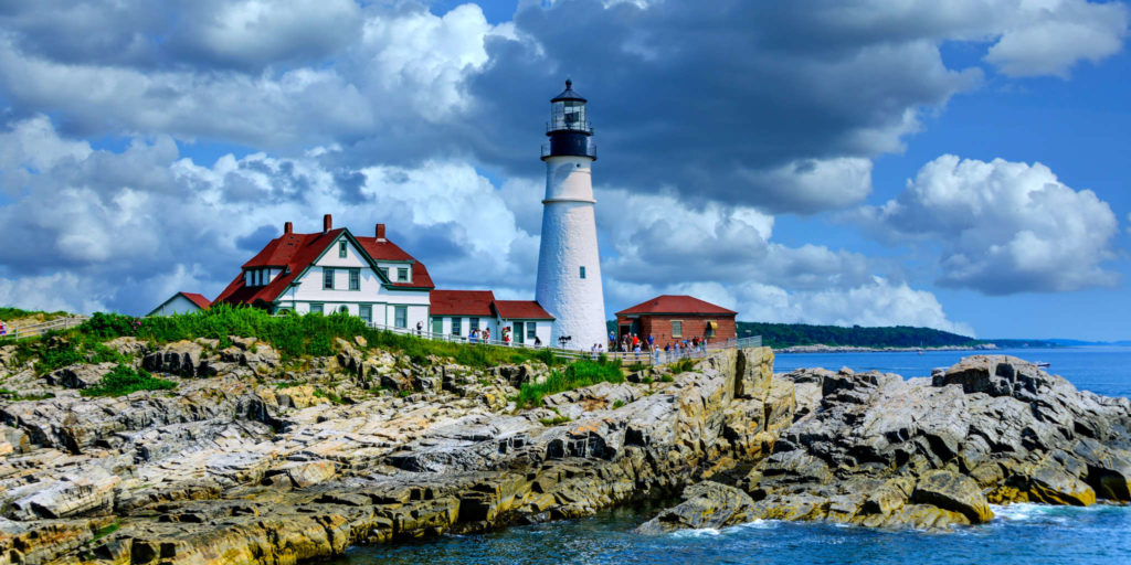 Maine | Inland Detox | Lighthouse